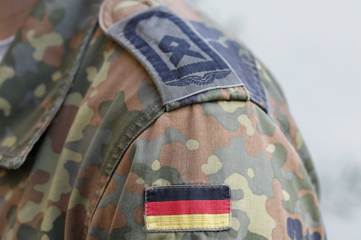 Wehrpflicht: Bei Wechsel der Staatsbürgerschaft – müssen SIE dann zum Militär?