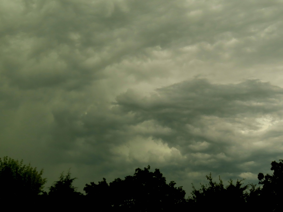 Wetter in NRW: Erst Gewitter und Frost – was dann passiert ...