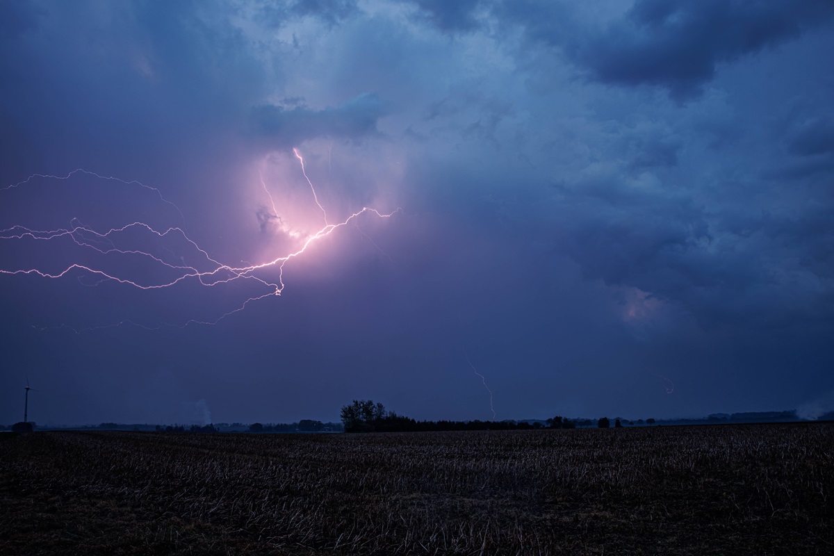 Wetter in NRW: Auf Hitze folgen Unwetter und Frost-Hammer! „Ordentlich scheppern“