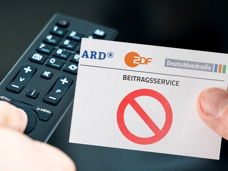 Rente: Ermäßigte oder gar keine GEZ-Gebühr mehr – so geht’s!