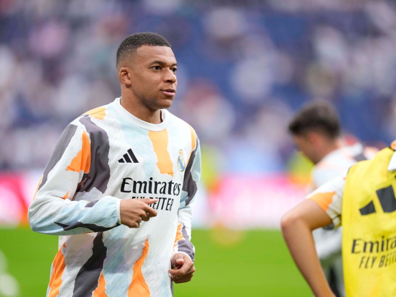 Große Sorgen um Kylian Mbappe! Real-Superstar muss plötzlich ins Krankenhaus