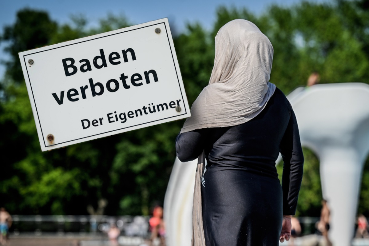 Mehrheitsgesellschaft hat Problem mit Burkini