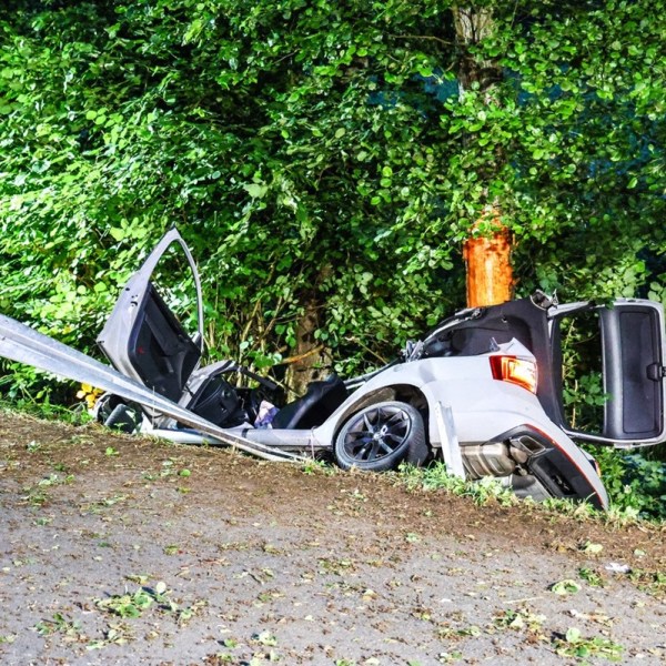 Tödlicher Unfall im Ruhrgebiet – Jugendliche (17) und junger Mann (20) sterben noch vor Ort