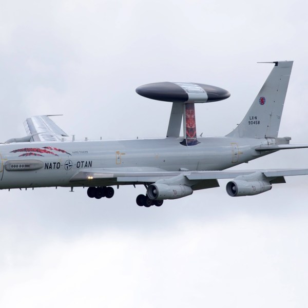 Dramatischer Vorfall: China attackiert deutsches Flugzeug – „Vollkommen inakzeptabel“