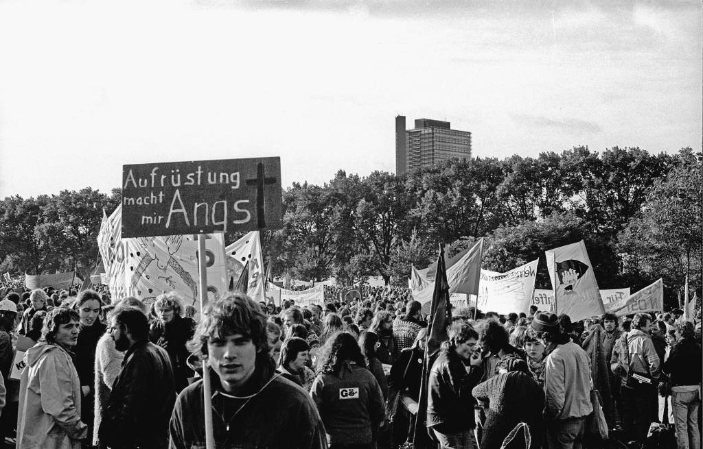 Überzeugungsarbeit für den militärischen Weg