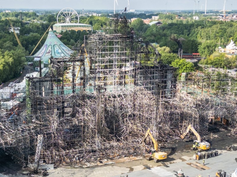 Nach Feuer bei „Tomorrowland“ – Veranstalter sieht nur zwei Möglichkeiten