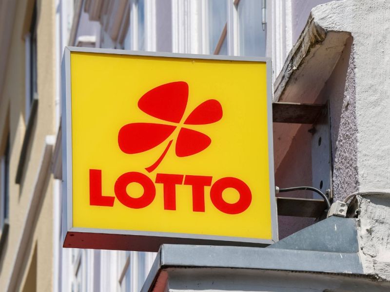 Mann erfährt im Urlaub von Lotto-Gewinn – doch dann kommt alles anders