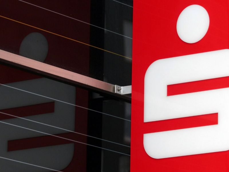 Nach Ansage von Sparkassen-Chef – Bank rudert zurück! „Möglicher Totalverlust“