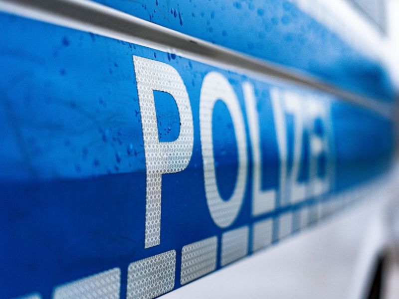 Audi-Fahrer rast auf A59 bei Duisburg zwei Menschen tot – Anklage: Doppelmord!