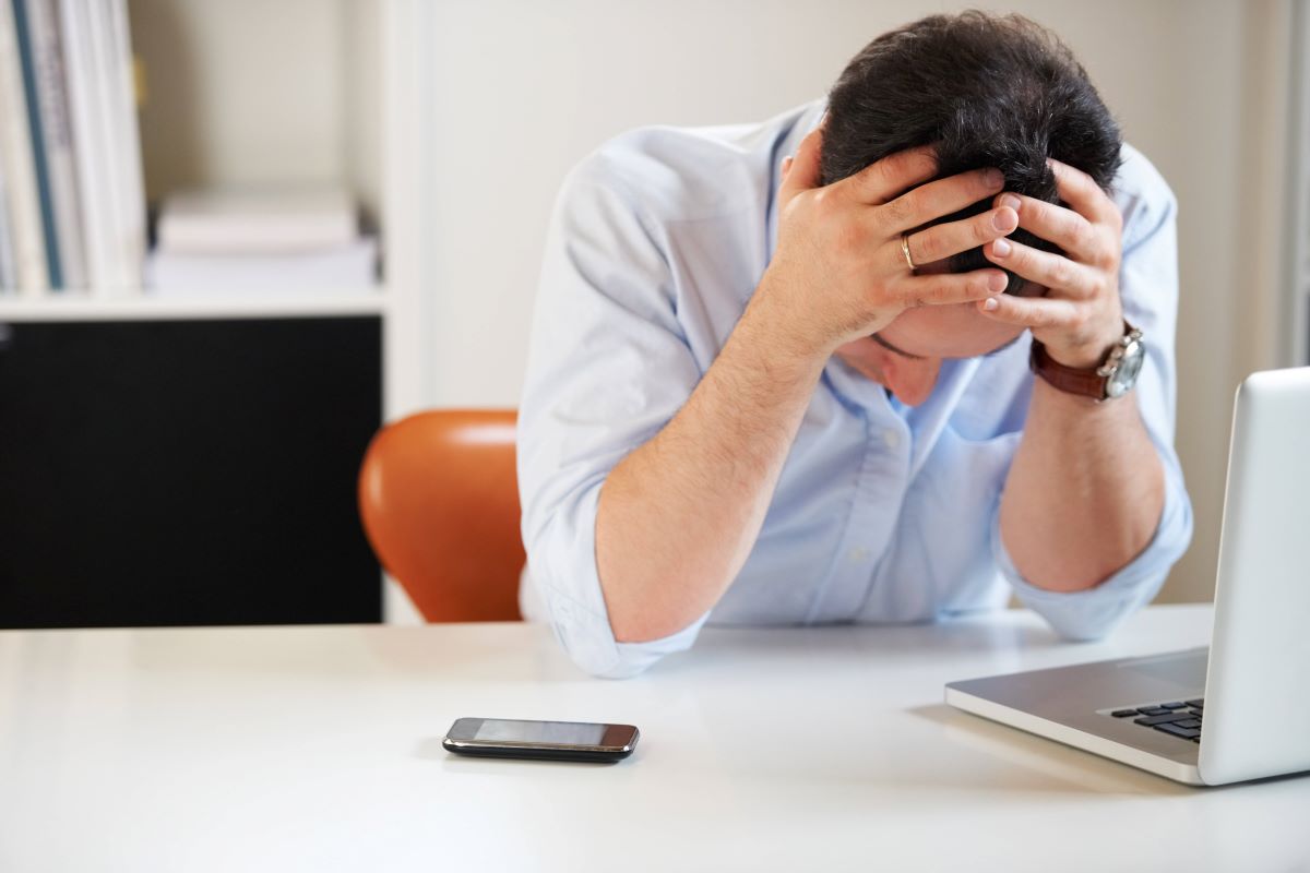 KI nimmt bald noch mehr Jobs weg - Tech-Insider sprechen unverblümt Klartext