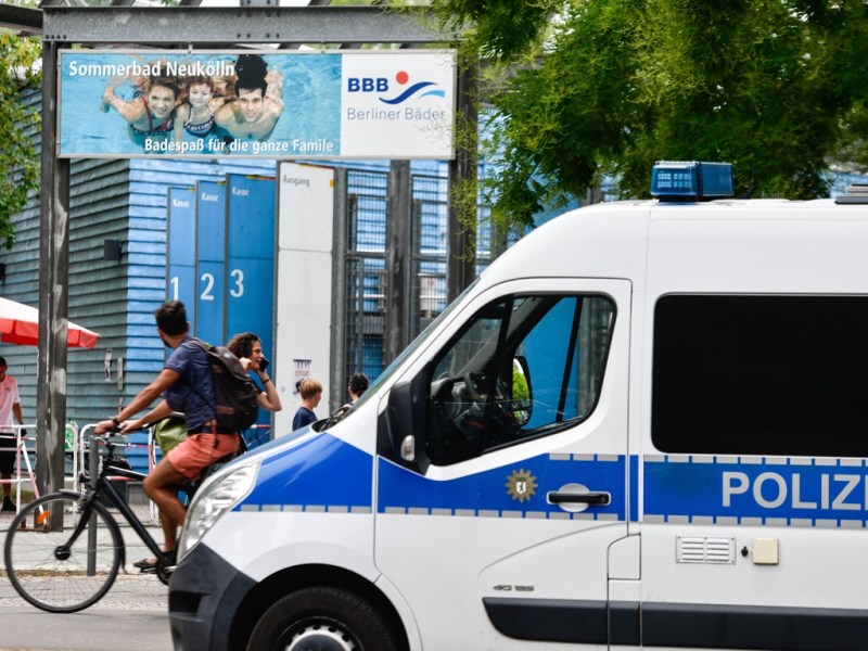 Randale in NRW-Freibad – Polizei kommt nicht zur Ruhe