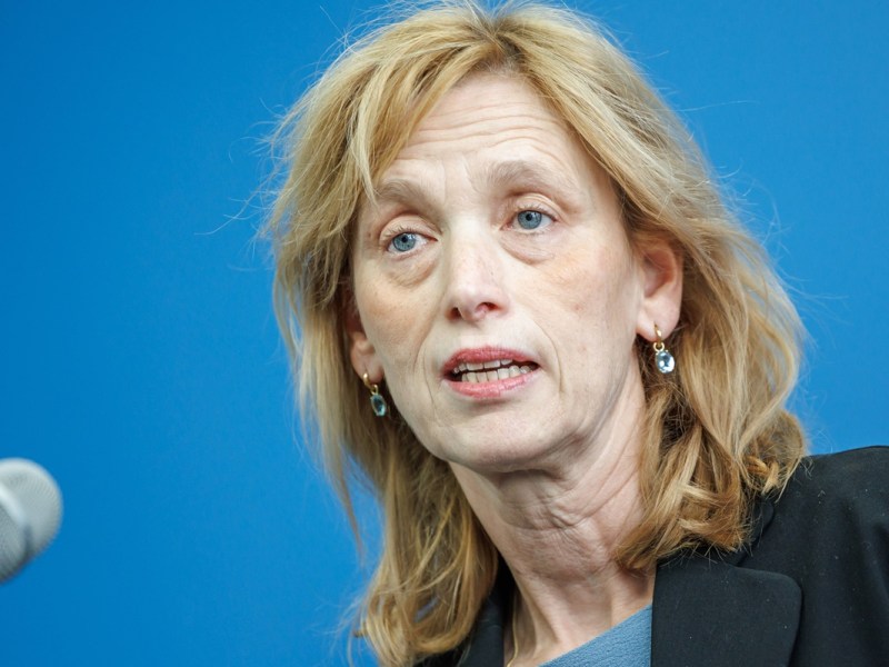 CDU-Ministerin spekuliert über Obergrenzen an Schulen