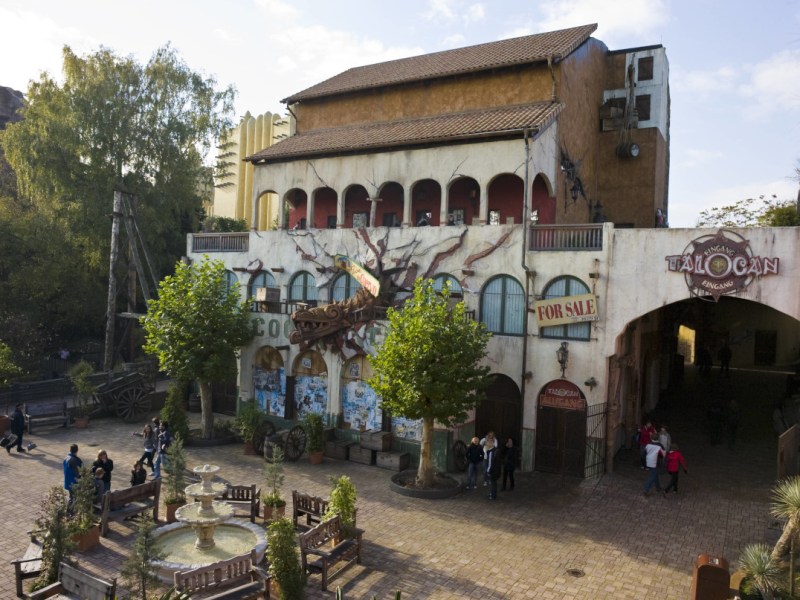 „Auf Klischees reduziert“! Afrika-Themenwelt in der Kritik – Phantasialand wird deutlich