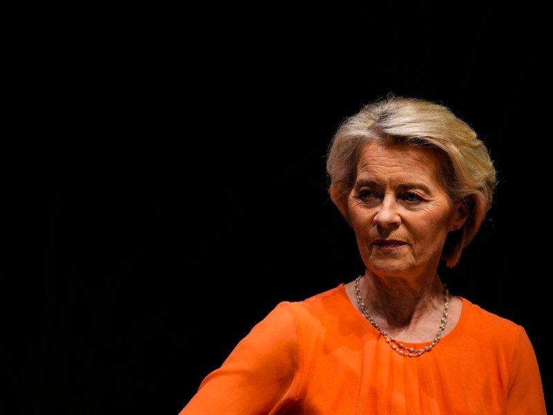 Misstrauensvotum gegen Ursula von der Leyen: Es geht vor allem um die Corona-Pandemie
